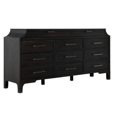 Alexandra Dresser