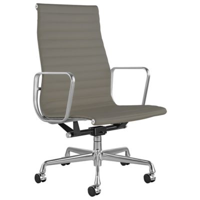 Eames Aluminum Group Executive Chair