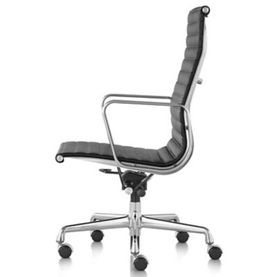 Shown in 2100 Leather Black with Polished Aluminum Base/Polished Aluminum Frame Manual Seat- Height Adjustment Pneumatic Seat - Height Adjustment