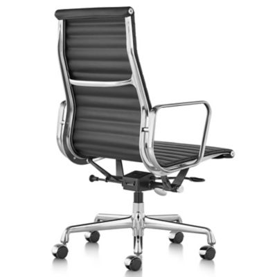 Shown in 2100 Leather Black with Polished Aluminum Base/Polished Aluminum Frame Manual Seat- Height Adjustment Pneumatic Seat - Height Adjustment