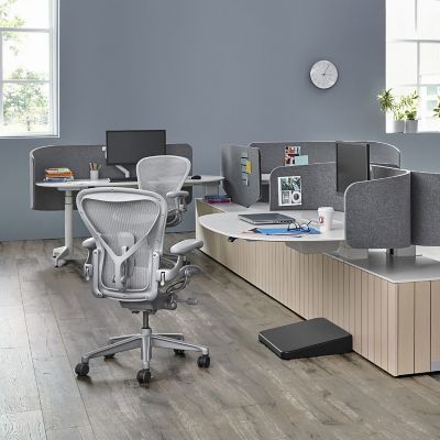 Aeron Office Chair Size Band Mineral by Miller at