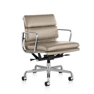 Eames Soft Pad Management Chair