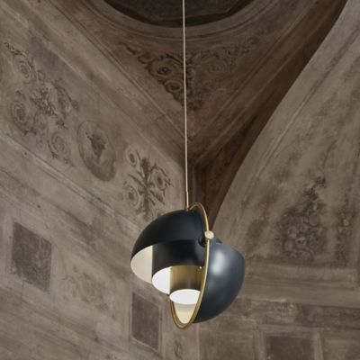 Shown in Midnight Blue with Brass finish, in use
