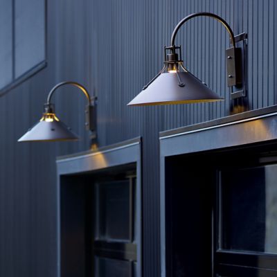 Henry Outdoor Wall Sconce