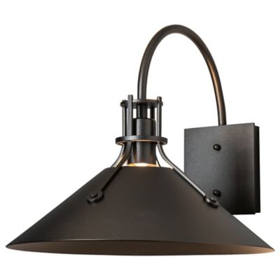 Henry Outdoor Wall Sconce