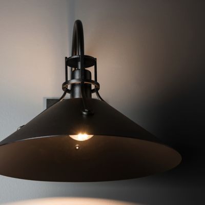 Henry Outdoor Wall Sconce