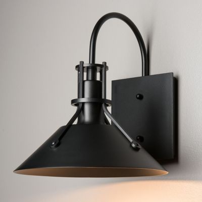 Henry Outdoor Wall Sconce