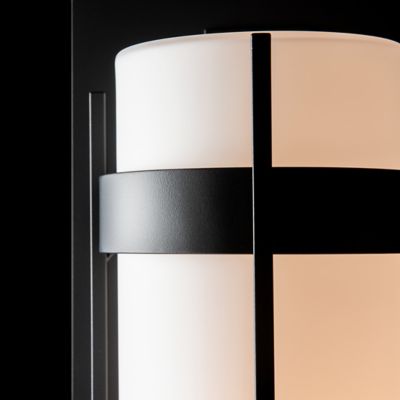 Shown in Coastal Black finish, Extra Large size, Detail shot