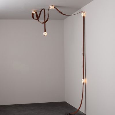 SNAPS Floor-to-Ceiling Plug-in LED Lamp