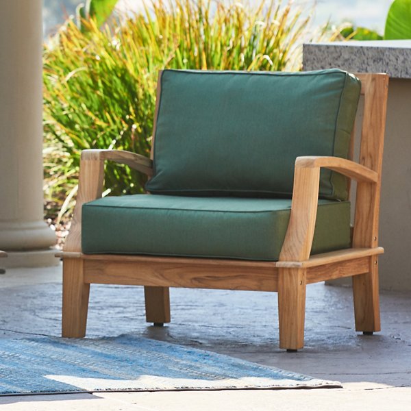 Grande Outdoor Club Chair