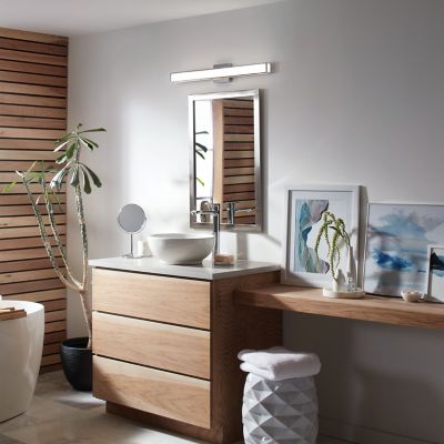 Alto LED Vanity Light