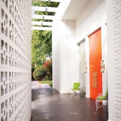 Contour Outdoor Wall Mount Lantern