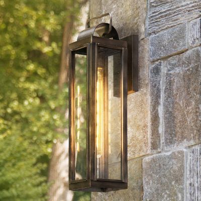 Sag Harbor Outdoor Wall Mount Lantern