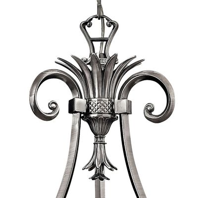 Plantation Single-Tier Chandelier