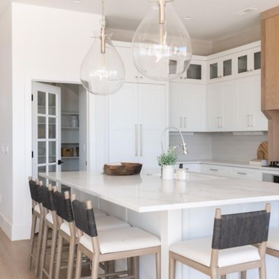 Ivy LED Pendant Light