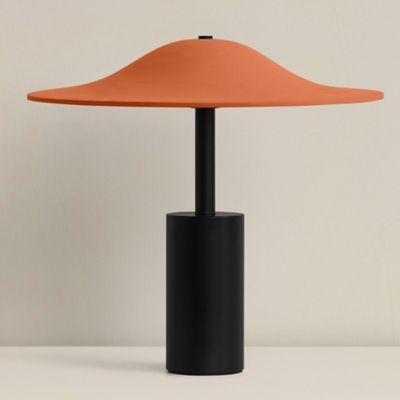 Alien Low Table Lamp