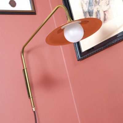 Bullarum Solo A Long Wall Lamp