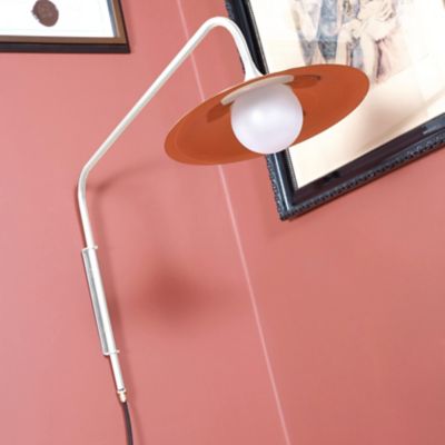 Bullarum Solo A Long Wall Lamp