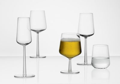 Essence Set of 2 White Wine Glasses by Iittala at