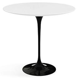 Saarinen 22.5-Inch Oval Side Table