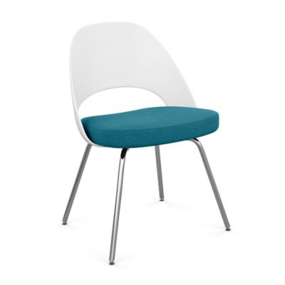 Saarinen Executive Chair with Plastic Back