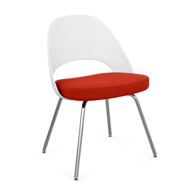 Saarinen Executive Chair with Plastic Back