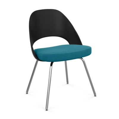 Saarinen Executive Chair with Plastic Back