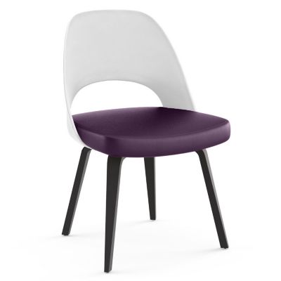 Saarinen Executive Chair Wood Legs, Plastic Back