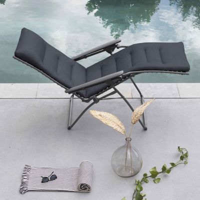 Evolution BeComfort Zero Gravity Recliner by Lafuma at