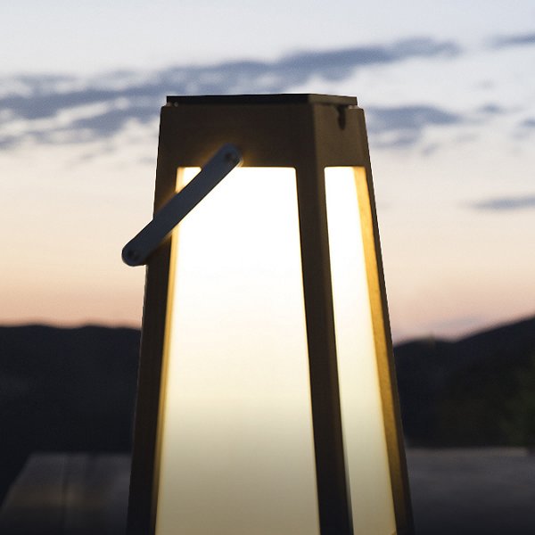 Roam Solar LED Lantern