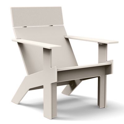 Tall Lollygagger Outdoor Lounge Chair
