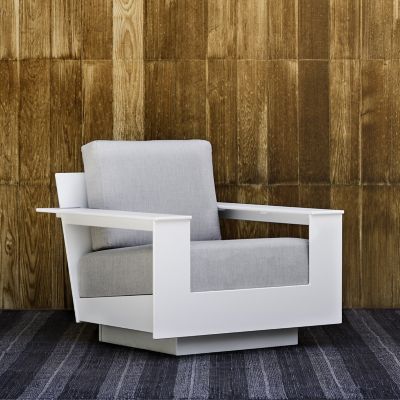 Shown in Cloud White color, Cast Silver fabric color, in use