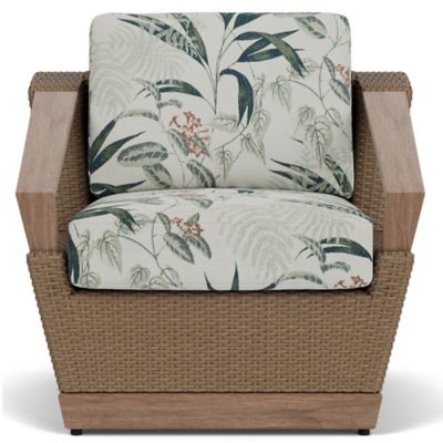 Charisma Outdoor Lounge Chair