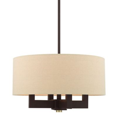 Justin Chandelier