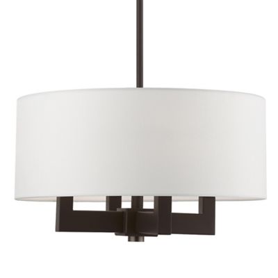 Justin Chandelier