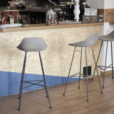 Hauteville Bar Chair, In use