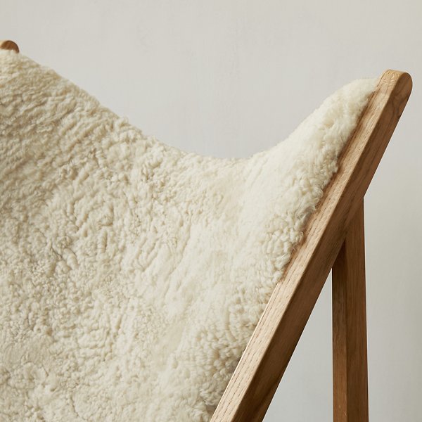 Knitting Sheepskin Lounge Chair