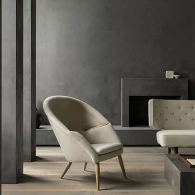 Shown in Hallingdal 0200 color, in use