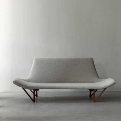 Shown in Re-Wool 0218 color, in use