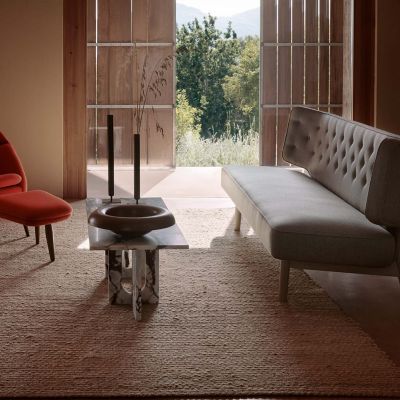Shown in Hallingdal 0200 color, in use