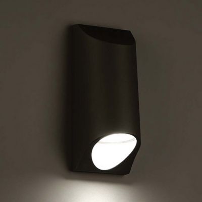 Mega LED Outdoor Wall Sconce by Modern Forms at