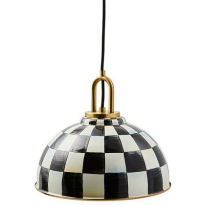 Courtly Pendant