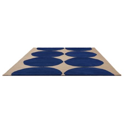 Isot Kivet Area Rug