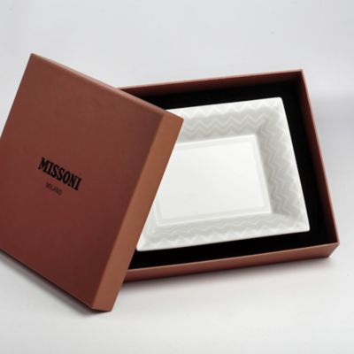 Zig Zag Rectangular Tray in Luxury Box