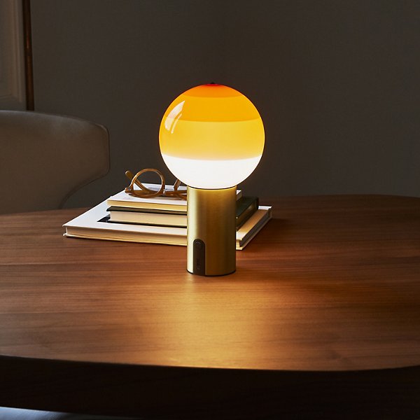 Dipping Light LED Portable Table Lamp