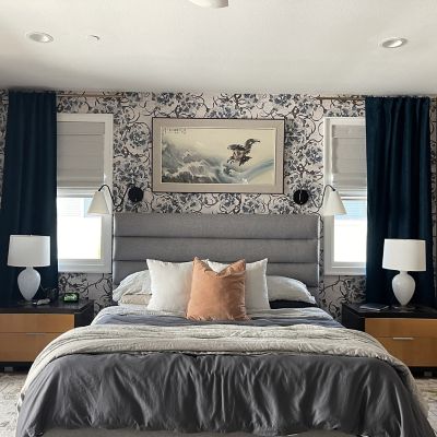 Onda Plug-in Wall Sconce