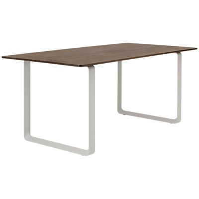 70/70 Table
