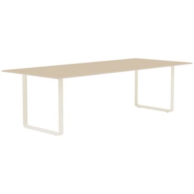 70/70 Table