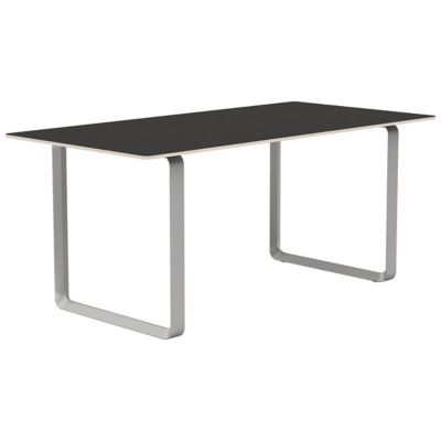 70/70 Table