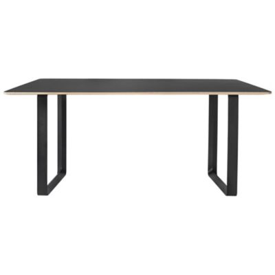 70/70 Table